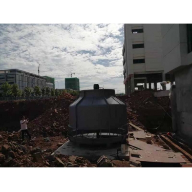 四川成都200T圆形冷却塔安装现场